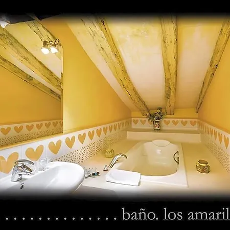 호텔 Casona Camino Real De 3*